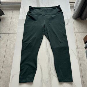 Fabletics Cropped Leggings – Dark Green | Size 10